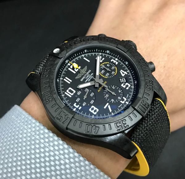 ブライトリングスーパーコピー BREITLING アベンジャー ハリケーン 12H X112B31ARX